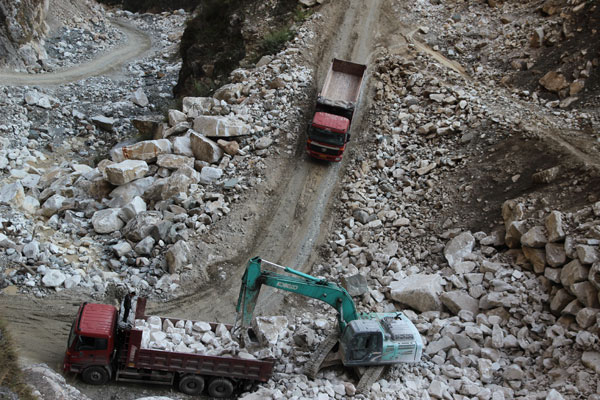 米數(shù)多新一代潛孔鉆頭在廣西取得突破